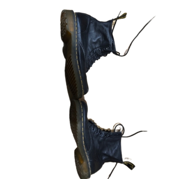 Dr. Martens - Picture 5 of 5